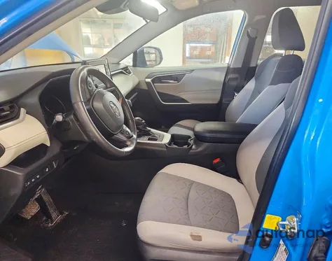 2021 Toyota Rav4 Xle from USA, damaged, VIN 2T3P1RFV9MW241916